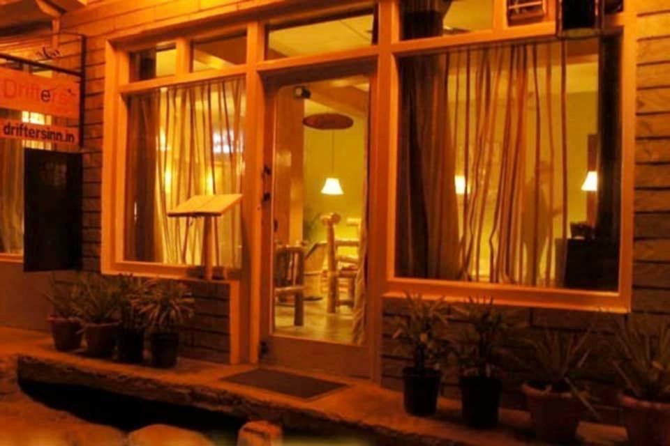 Drifter'S Inn & Cafe 马拉里 外观 照片